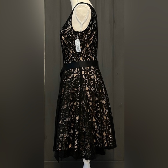 BETSY & ADAM Lace Dress perfect for holidays, weddings & special events. NWT - Picture 4 of 5